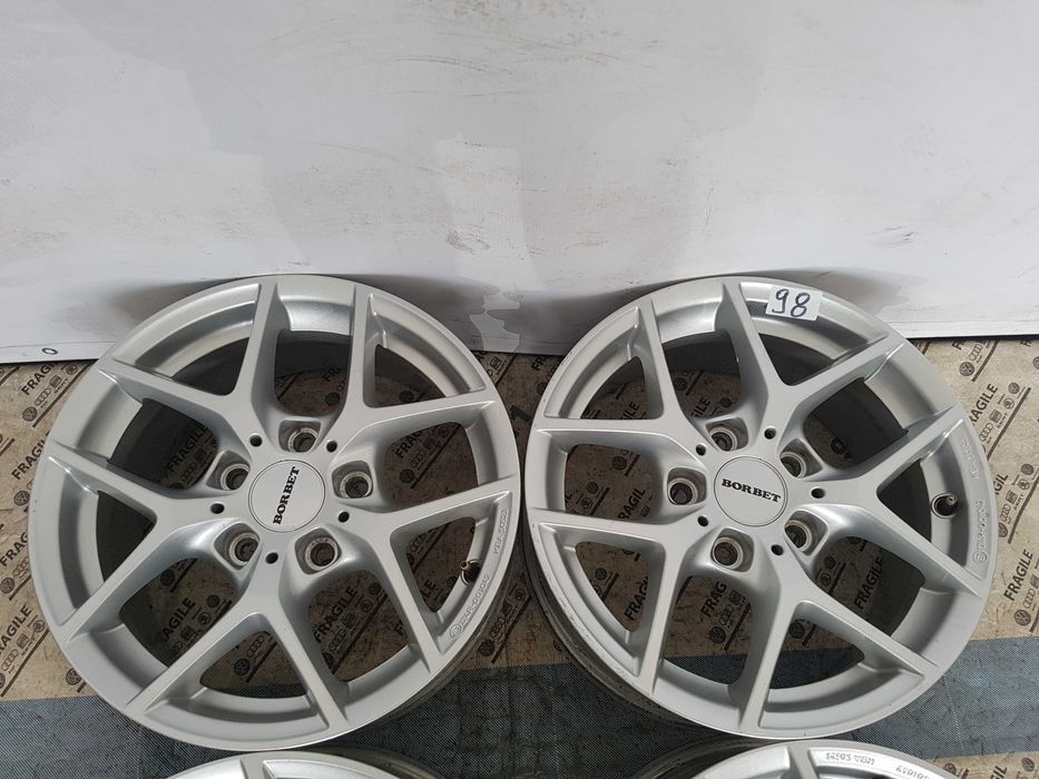 Felgi alu Borbet BMW 1 BMW E36 E90  5x120  7jx16 ET 31