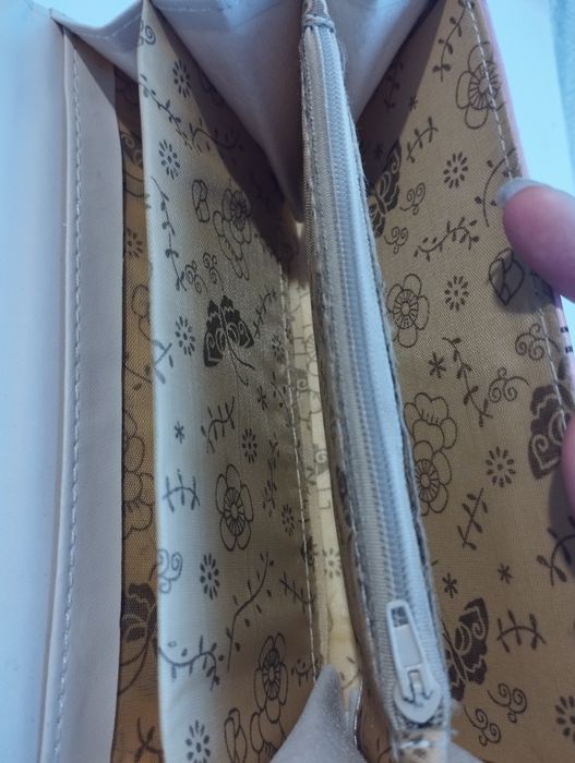 Продам кошелёк .