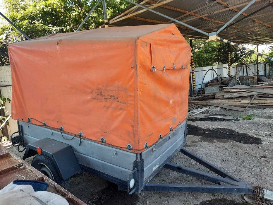 Легковий одноосний причіп Кременчуцького заводу причепів ЛЕВ  б/в