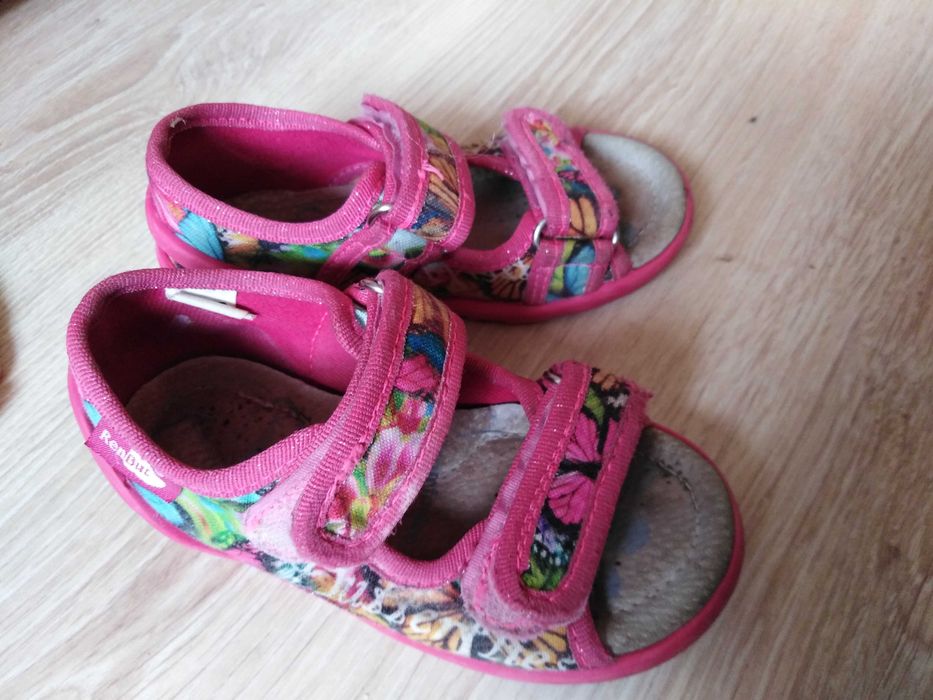 buty kapcie Renbut rozm. 23