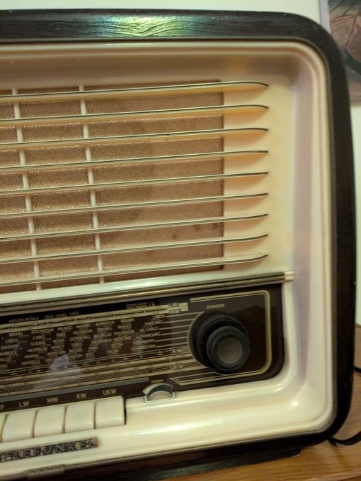 Rádio Telefunken Gavotte 6 (1955) – totalmente funcional