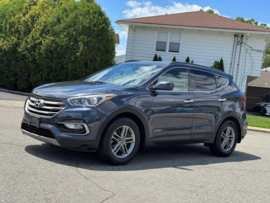 Hyundai Santa Fe Sport 2.4L      2017