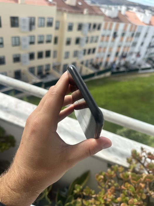 iPhone XR 64gb com bateria nova