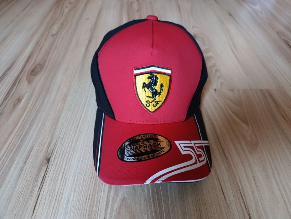Czapka z daszkiem Ferrari F1 Racing Team Cap.