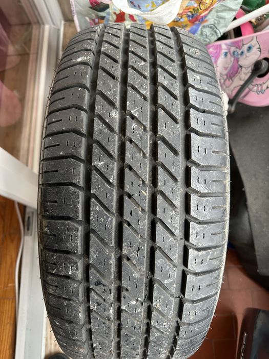 Pneu com jante (mercedes) 5x120 235/60 R16