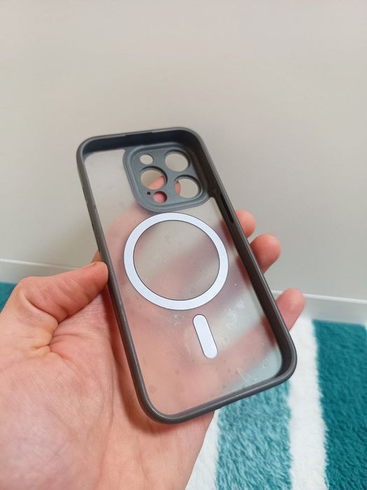 Чехол для iPhone 13 Pro и iPhone 14 Pro