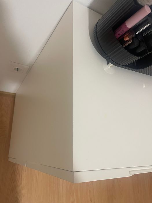 Cómoda quarto branco lacado