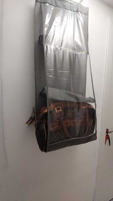 "Organizer na Torebki: Twój Idealny Przyjaciel w Szafie!"