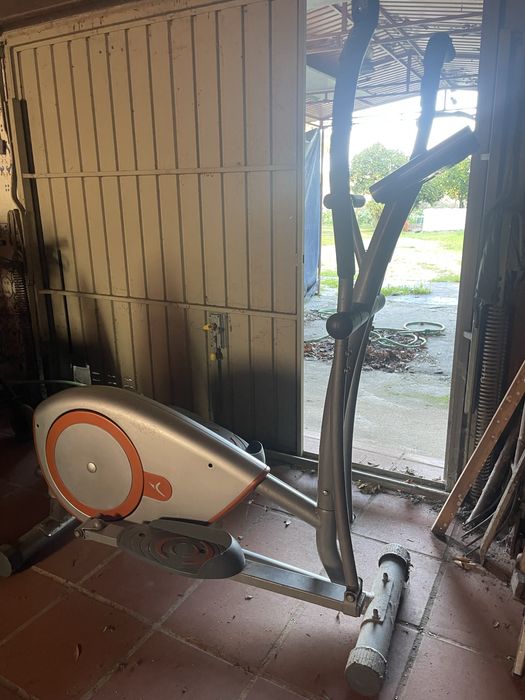 Elíptica para treino cardio – bom estado