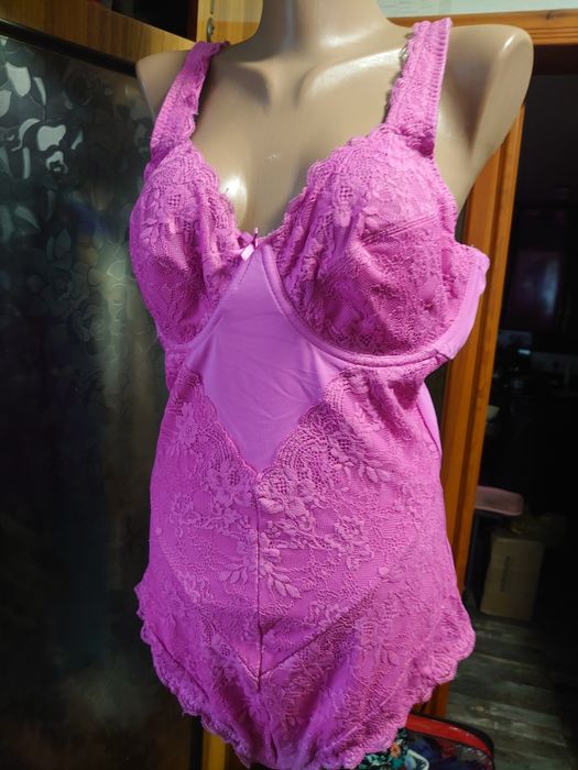 Утяжка корекція для фігури.