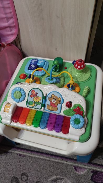 Игровой столик Chicco