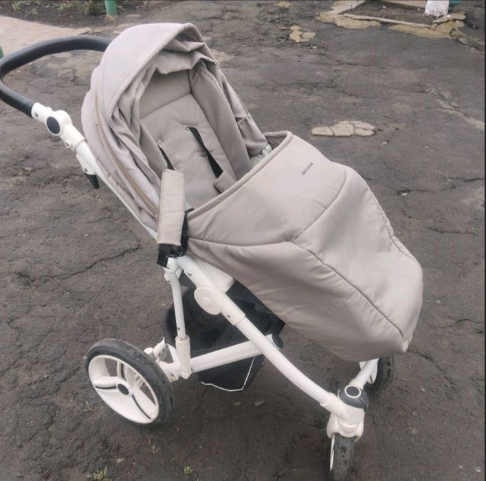 Продам каляску .