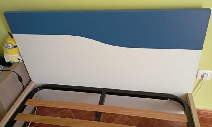 Vendo cama de solteiro de menino