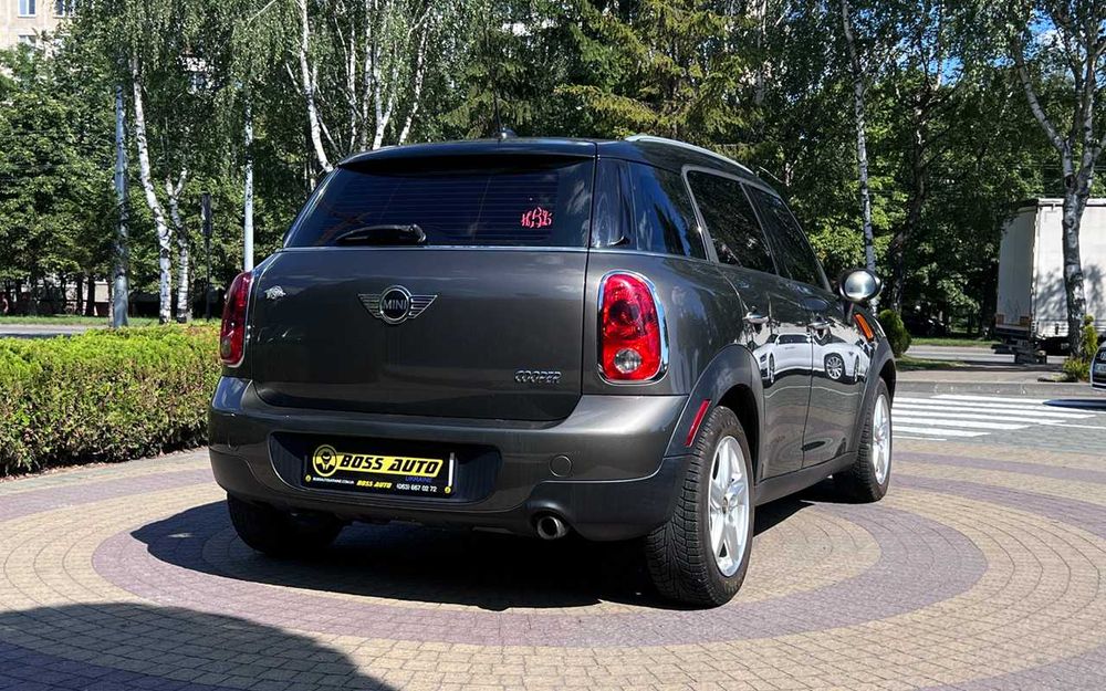 MINI Cooper 2012