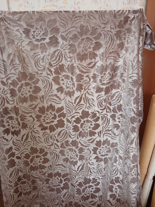 Тюль и шторы 2 шт. Б/у