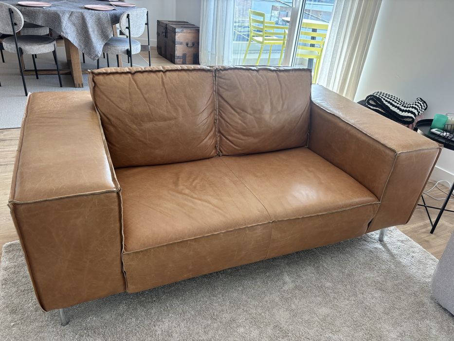 Sofa Kinda em pele genuina