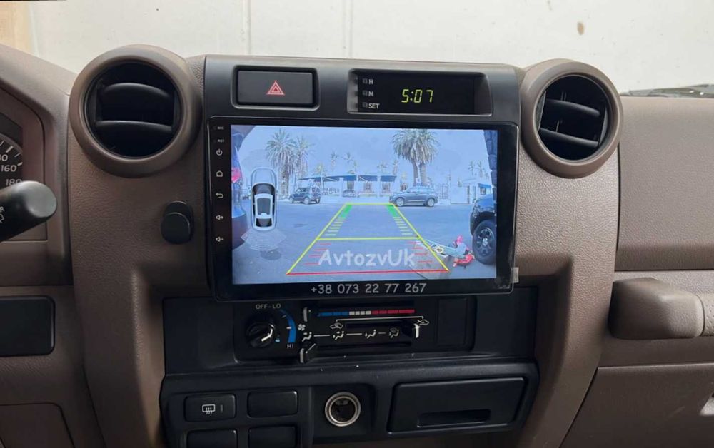 Магнитола LC70 Toyota ALPHARD LAND CRUISER 70 76 78 CarPlay Android 15