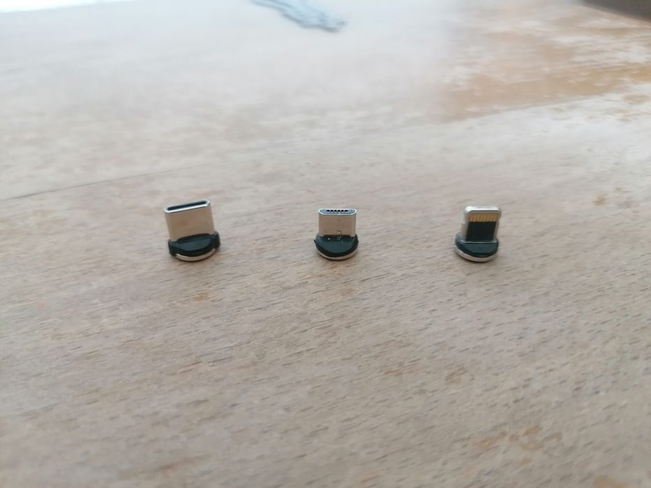 Cabo USB Pontas Magnéticas