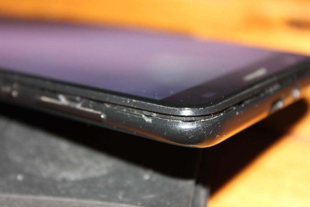 Смартфон Philips S260