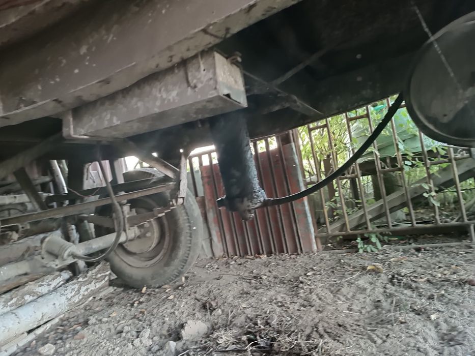 Przyczepa rolnicza D-47 wywrotka na 3 strony
