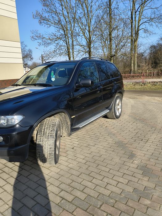 Samochód osobowy BMW X5