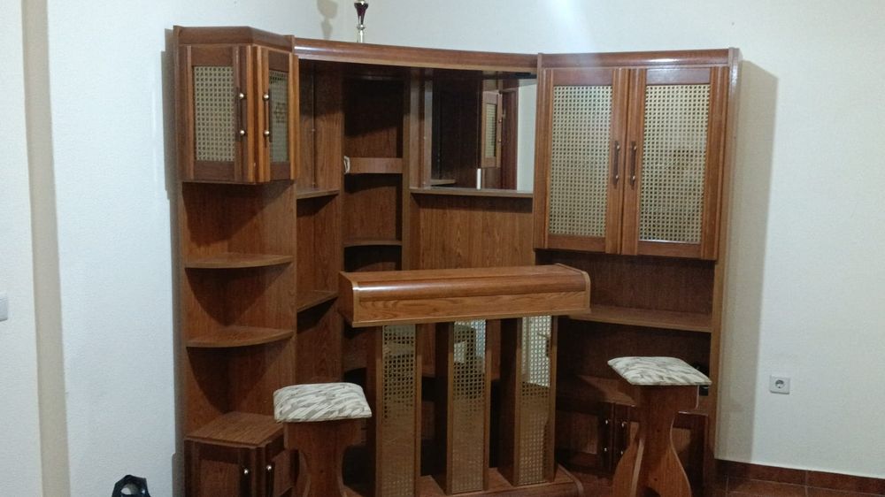 Bar de sala completo