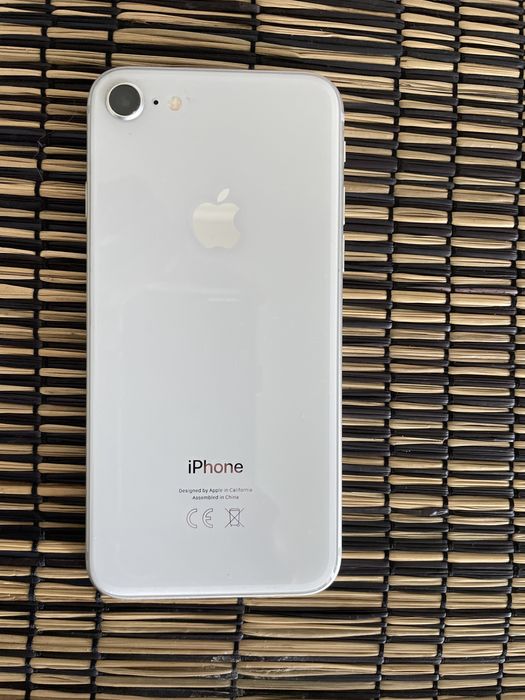iPhone 8 64GB Usado