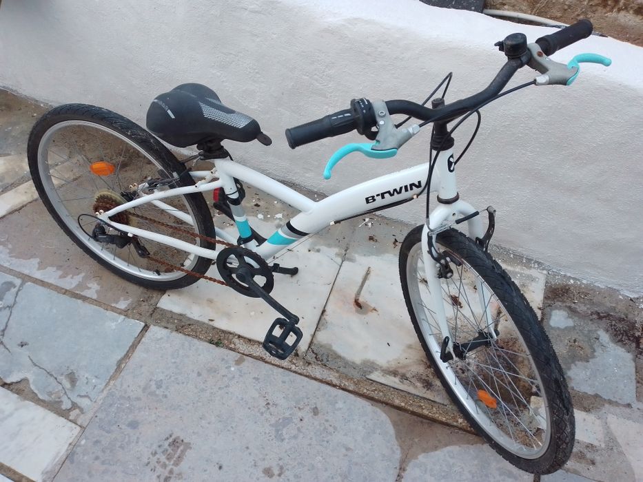 Bicicleta B-TWIN roda 24