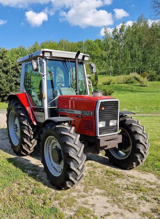Massey Ferguson 3070 . 3075