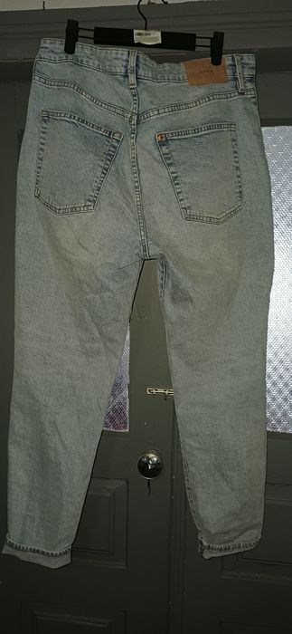 Джинси мом жіночі