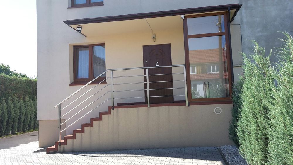 pokoje przy lotnisku tani nocleg