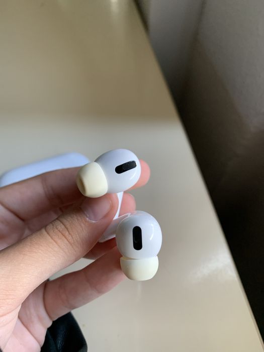 APPLE Airpods Pro 1ª geração