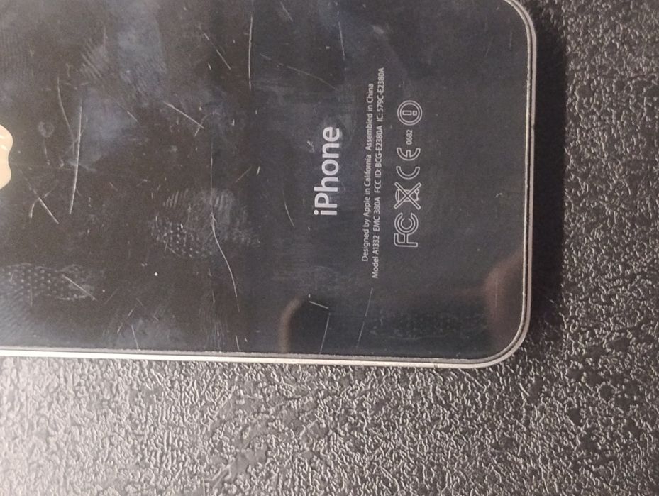 Apple iPhone 4 model A1332