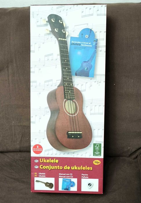 Conjunto Ukulele novo
