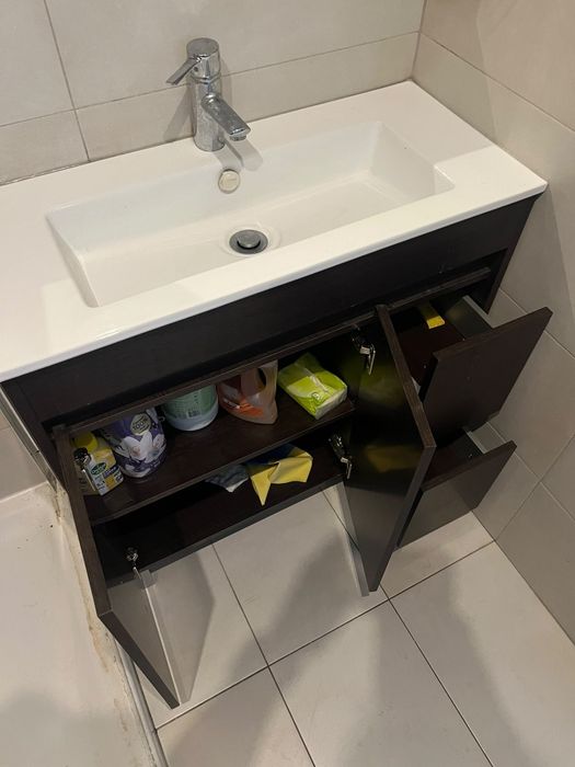 Vendo móvel de casa de banho, sanita e base de duche