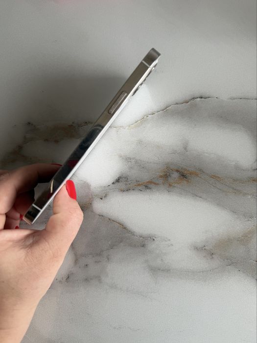 Продам айфон 12 про 128 ГБ