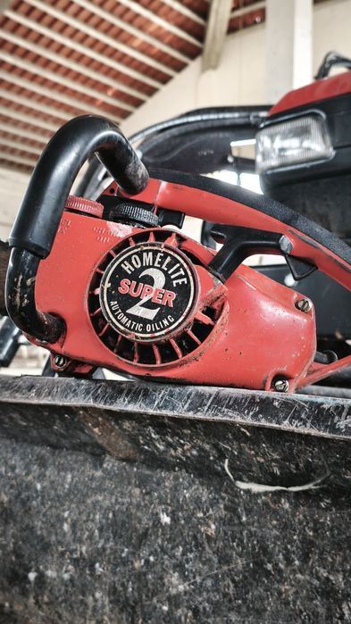 Motosserra Vintage Homelite Super 2 Antiga – Não Testada
