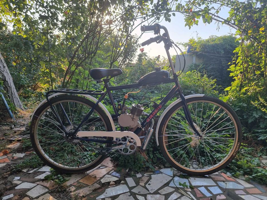 Велосипед с мотором. Новый на обкатке. Мопед. Макс.скорость 60км/ч.