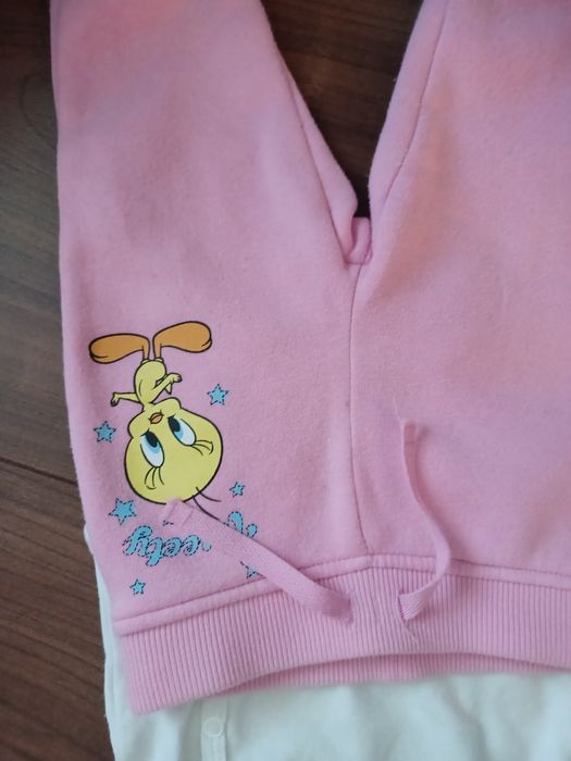 Grube spodenki + kopertowe body r.4 tweetty pinokio