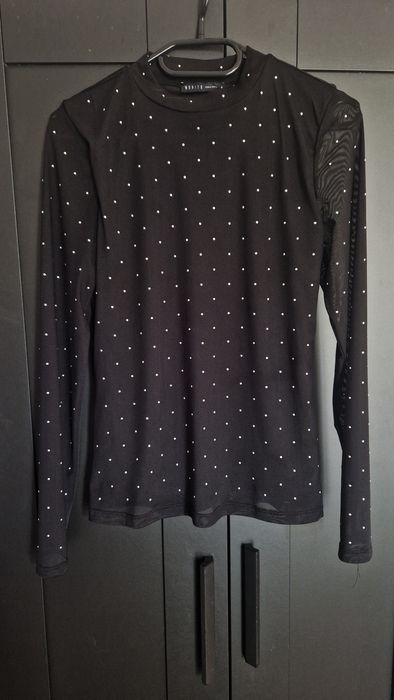 Elegancka czarna bluzeczka Mohito
