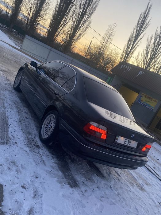 Продам бмв Е39 .