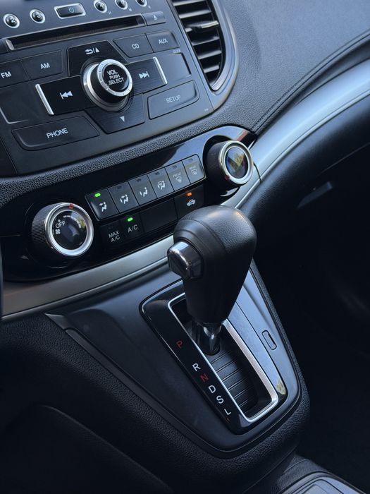 Продам Honda CR-V