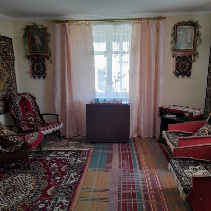 Будинок с. Чесники, Івано-Франківської обл,