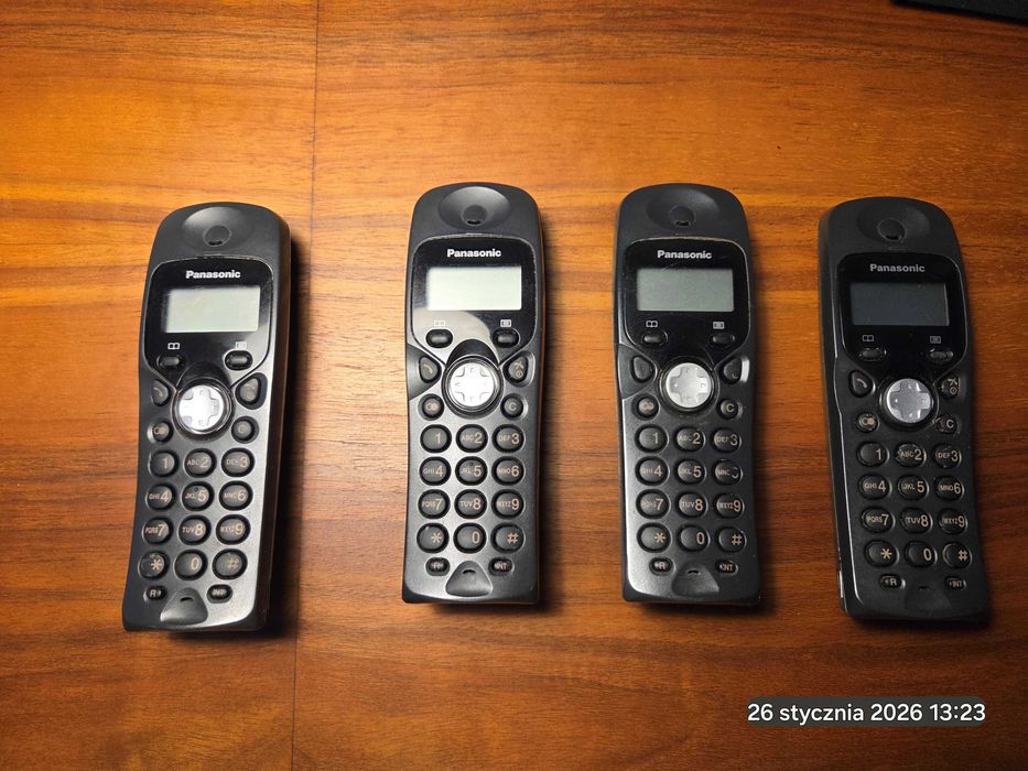 Panasonic KX-TCD430PD, cyfrowy telefon bezsznurowy x 4, czarny