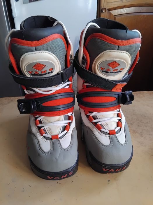 Ботинки сноуборд р.42-43