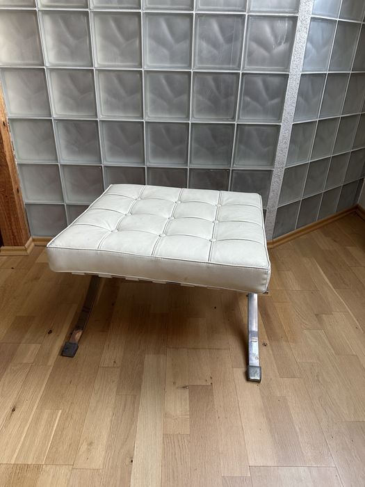 Barcelona Ottoman – styl Mies van der Rohe (Vintage Replika)