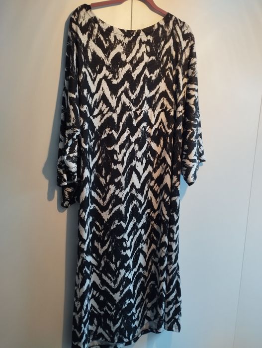 Sukienka Butik Alexandria rozmiar 54nowa z metką