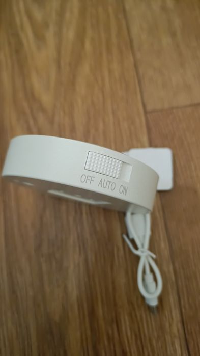 Світильник з датчиком руху з олх доставкою Укрпошою.