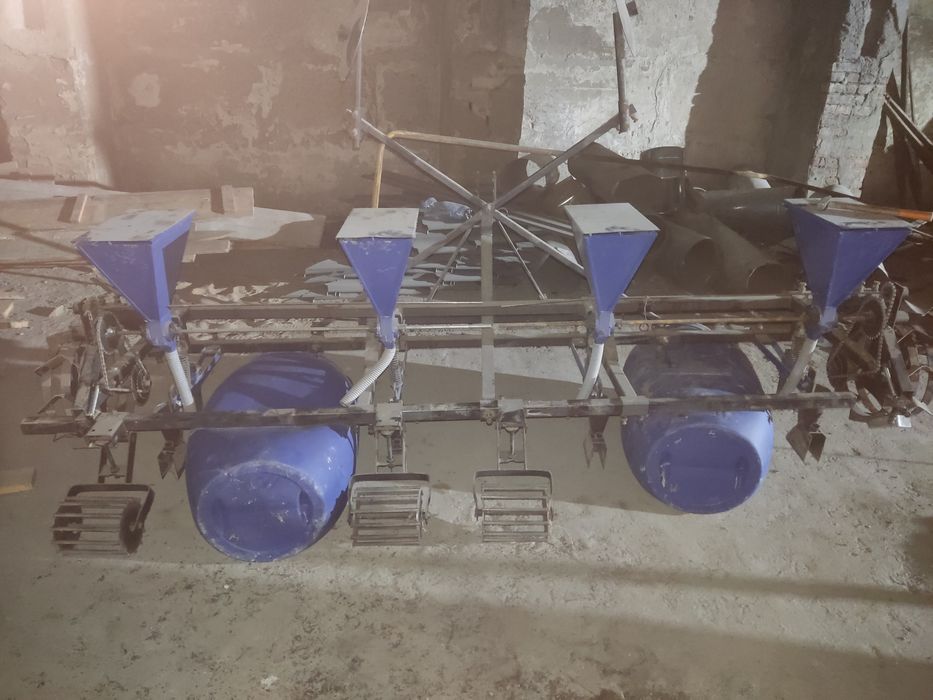Сівалка овочева ствт-4