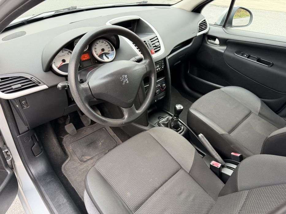 Peugeot 207 SW 1.4 gasolina Nacional